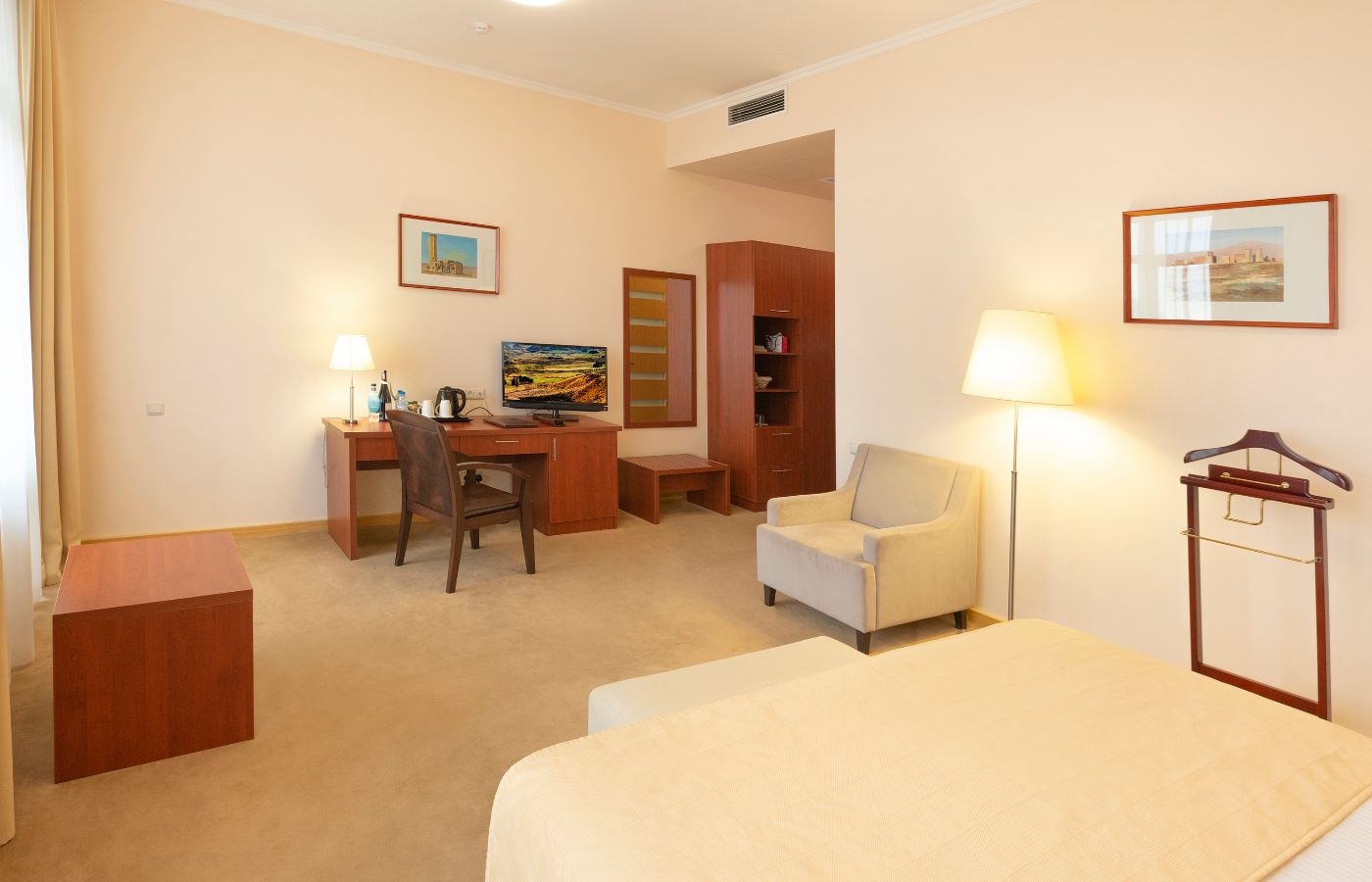 rooms-panorama-suite