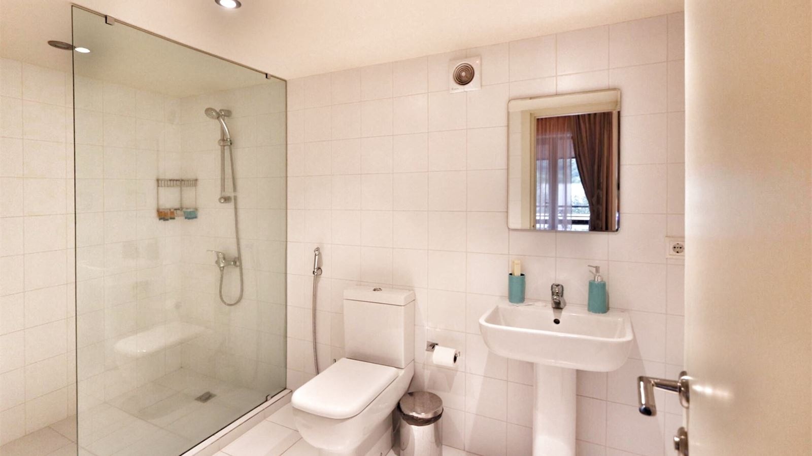 rooms-cottage-2-bedroom-5-pax