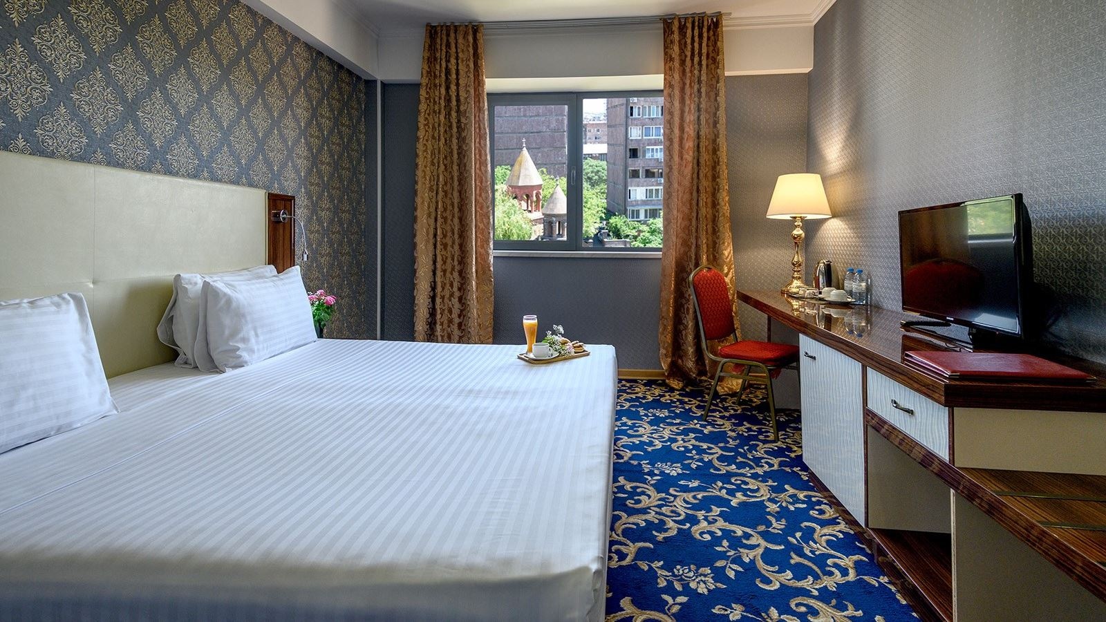 rooms-standarddeluxe-triple