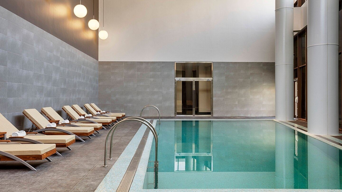 pools-indoor-pool
