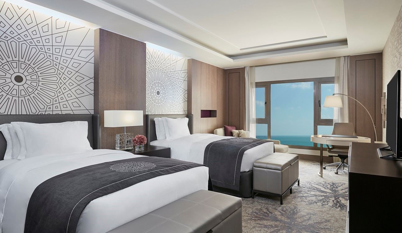 rooms-club-intercontinental-sea-view