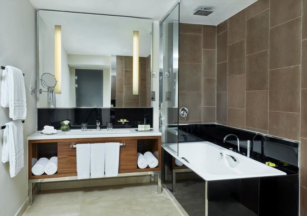 rooms-club-room-executive-lounge-access