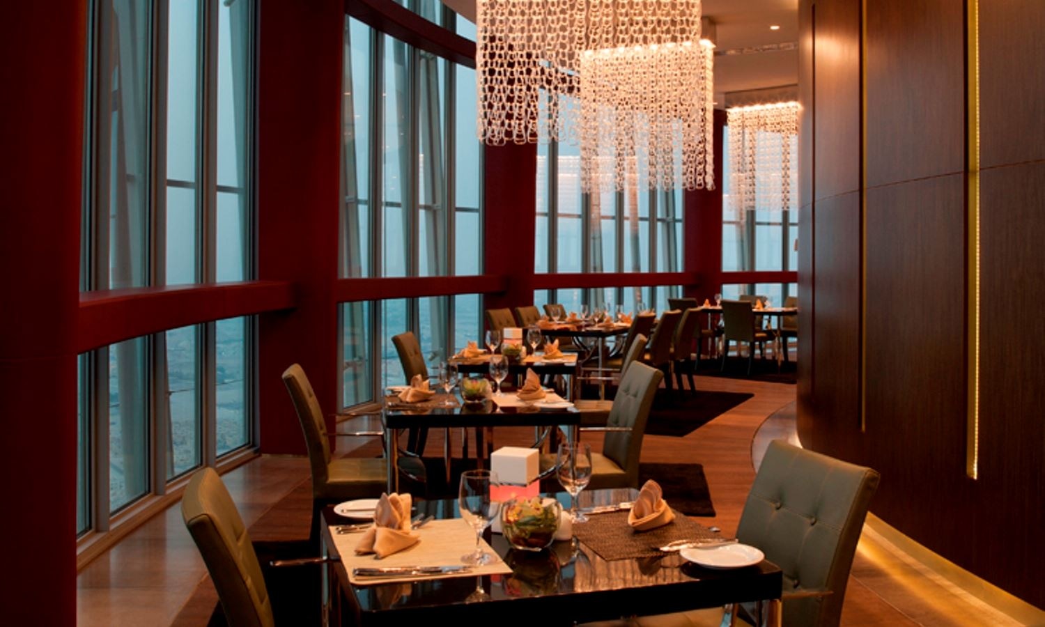 restaurants-sky-lounge