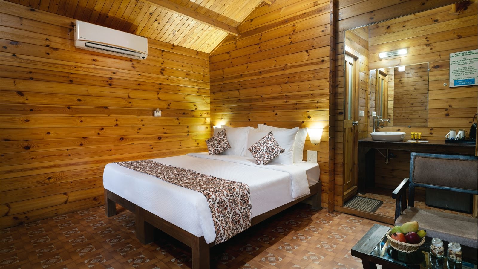 rooms-wooden-cottage-ac