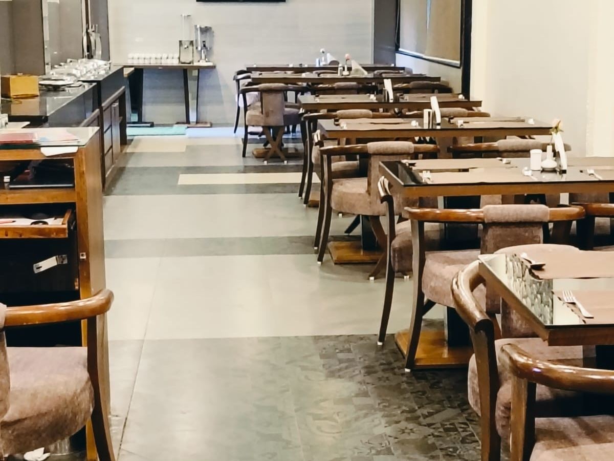 restaurants-restaurants