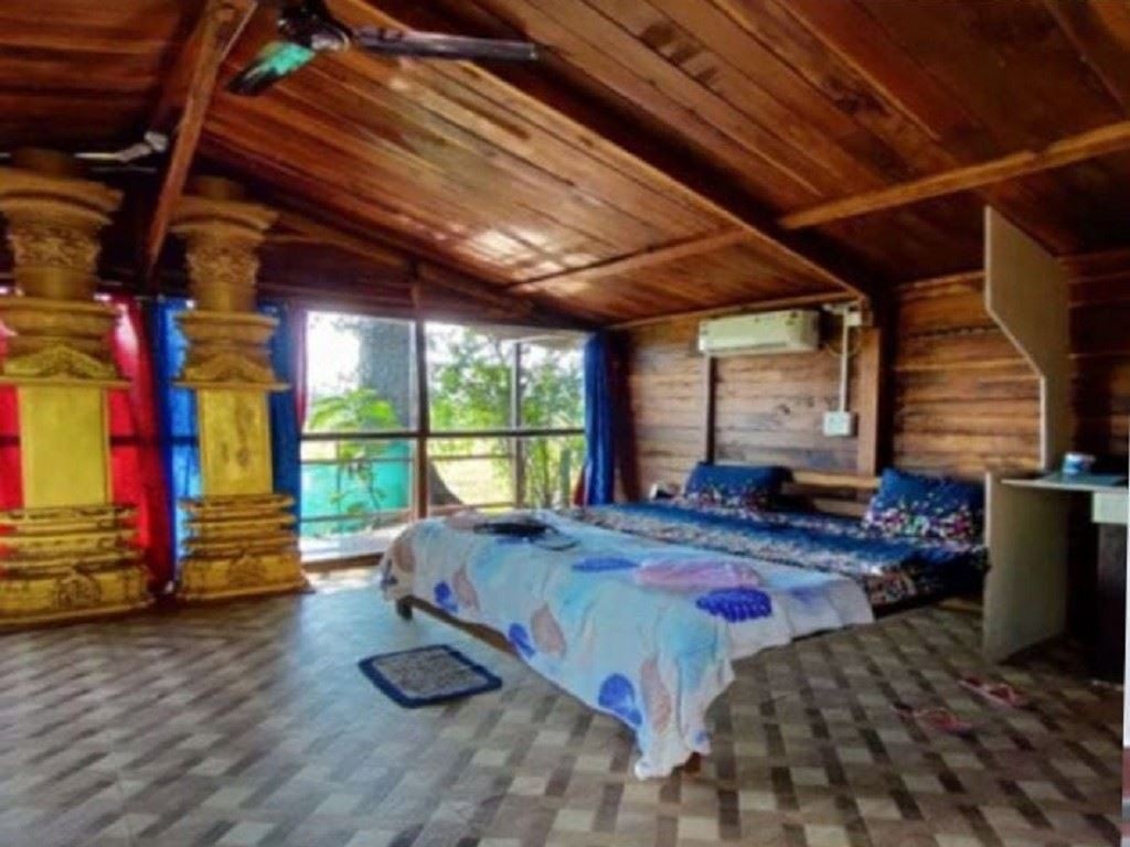 rooms-deluxe-ac-cottage