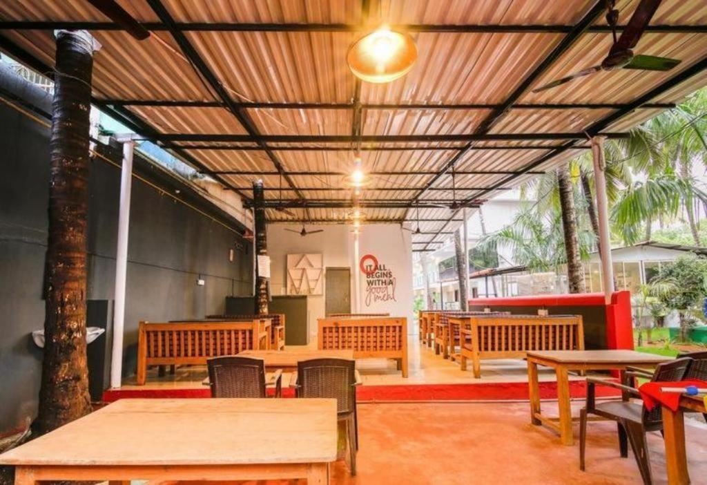 restaurants-restaurants