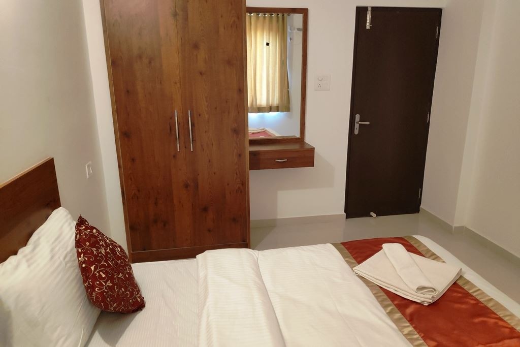 rooms-1-bhk-apt-ac