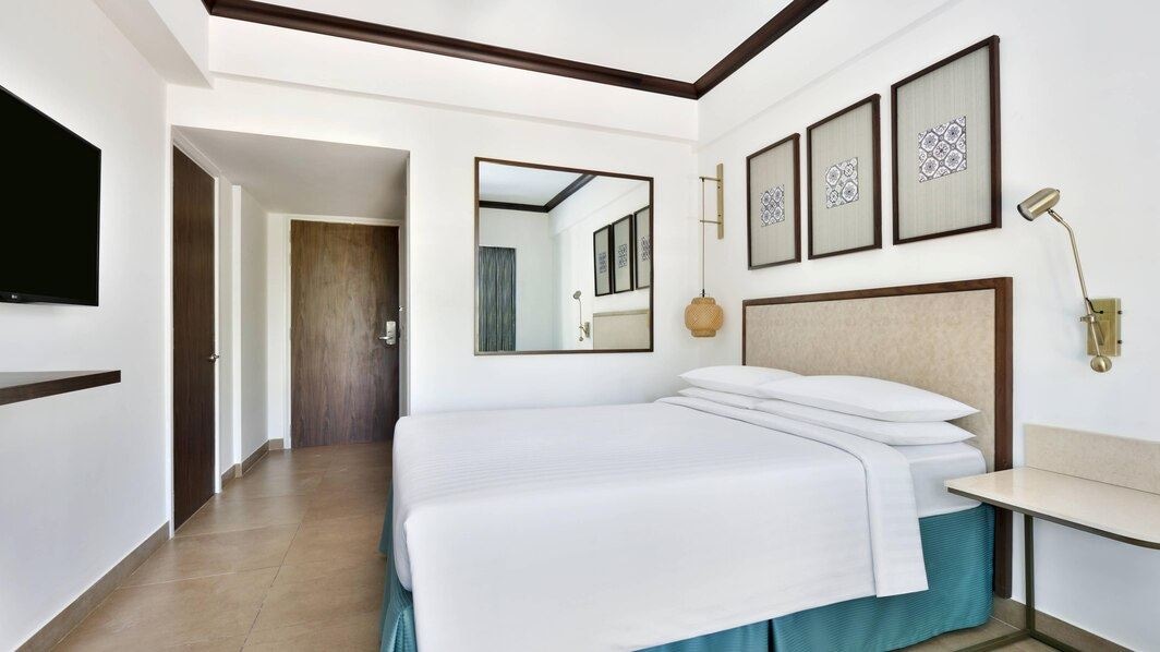 rooms-fairfield-room