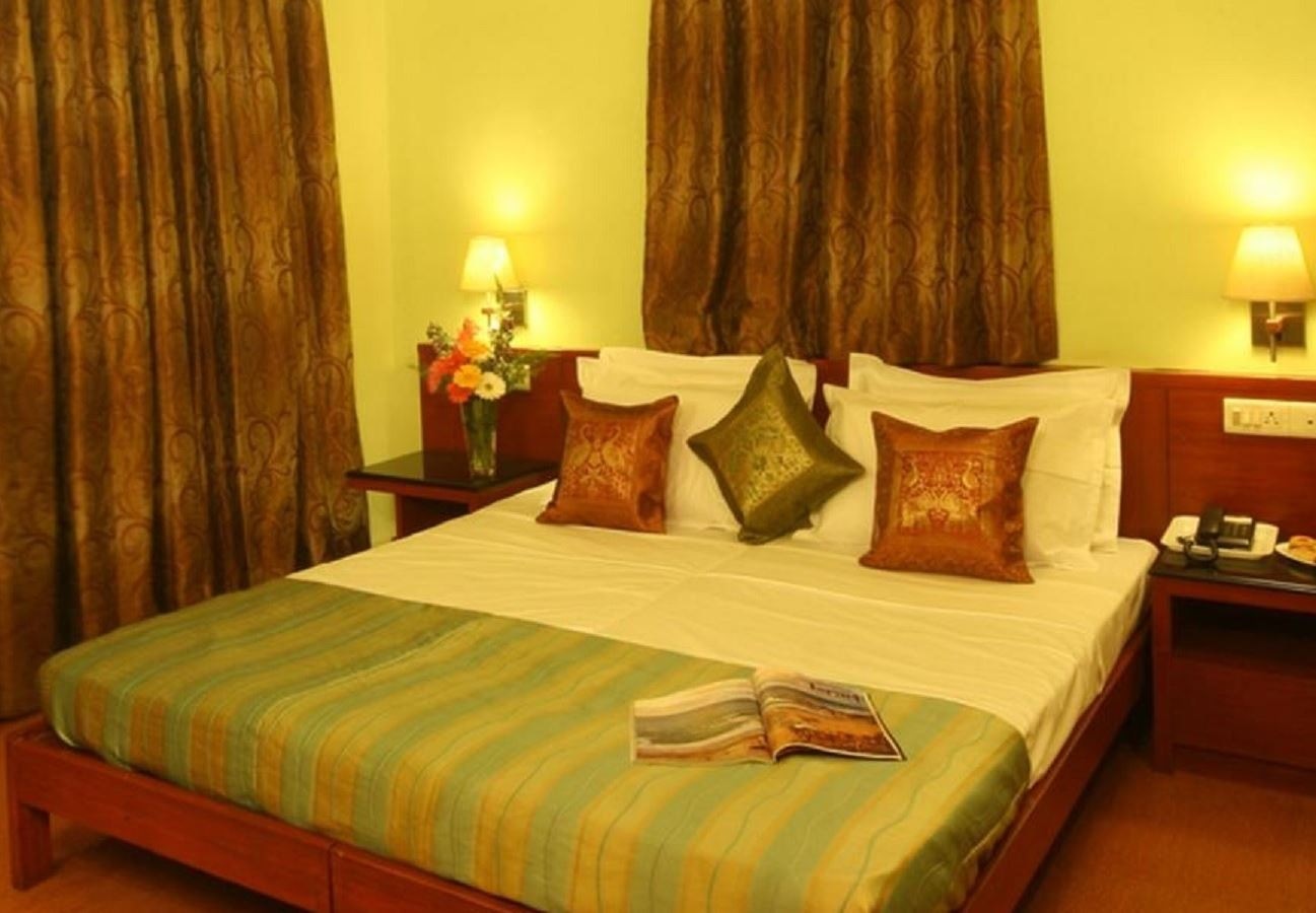 rooms-executive-room