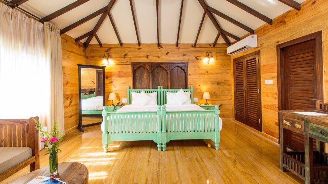 rooms-executive-room