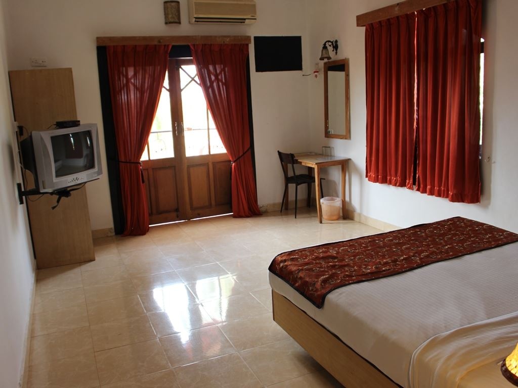 rooms-superior-deluxe-room