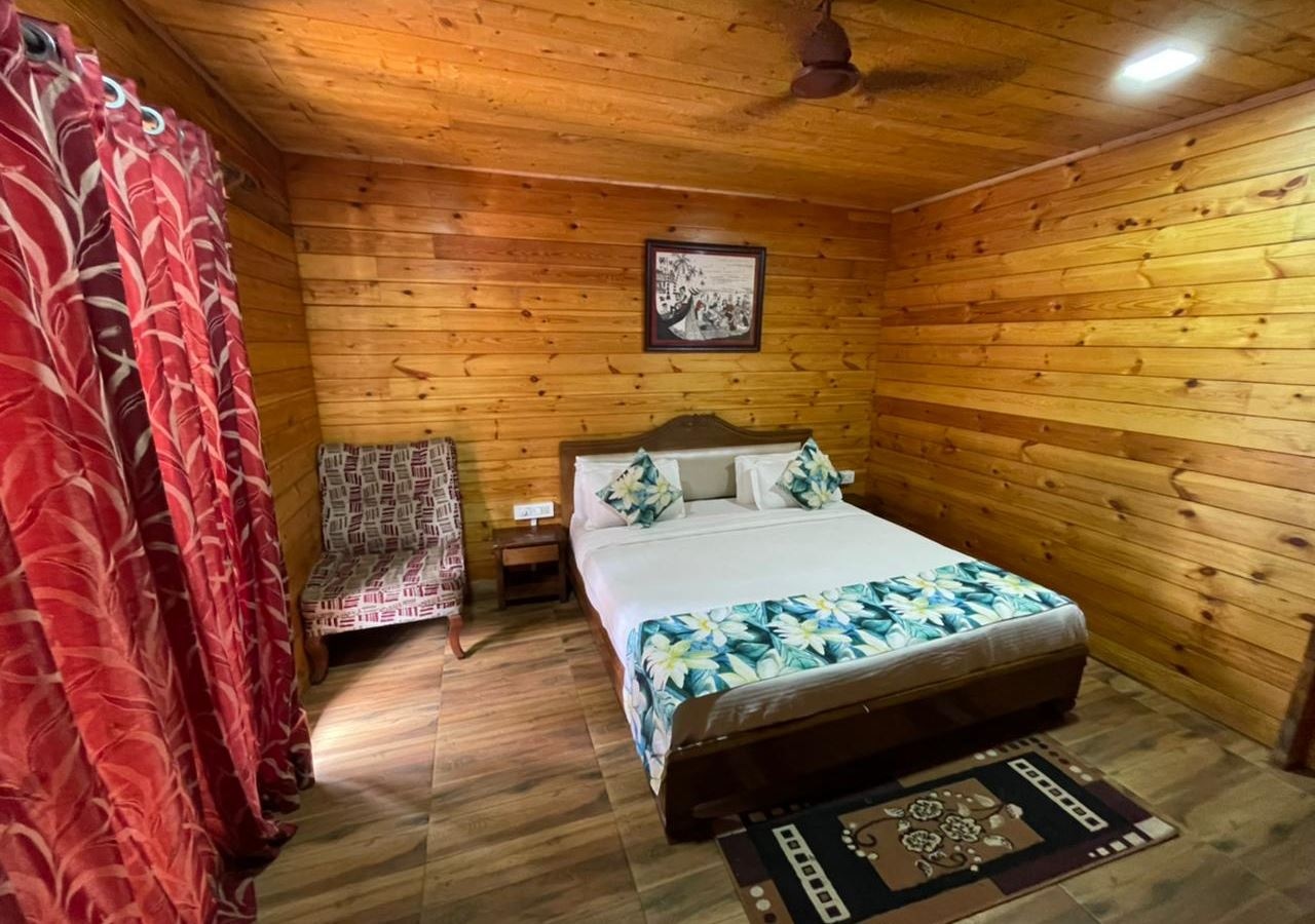 rooms-wooden-cottage