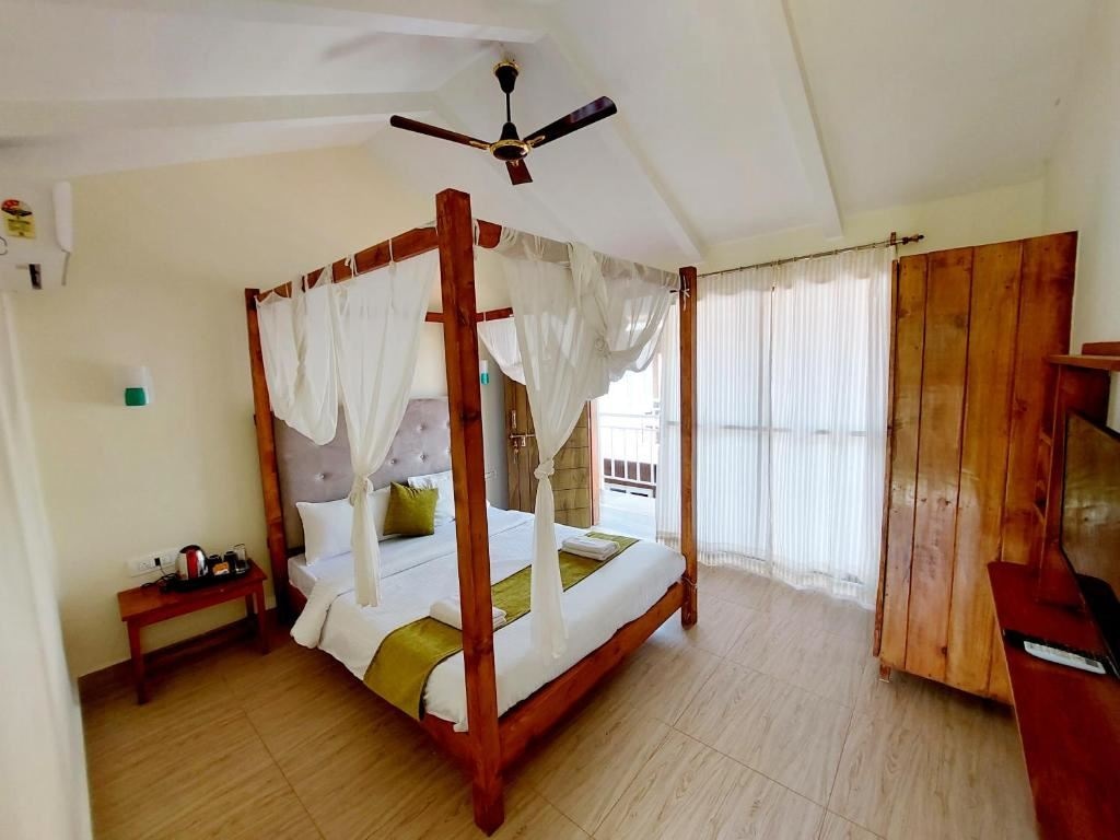 rooms-deluxe-ac