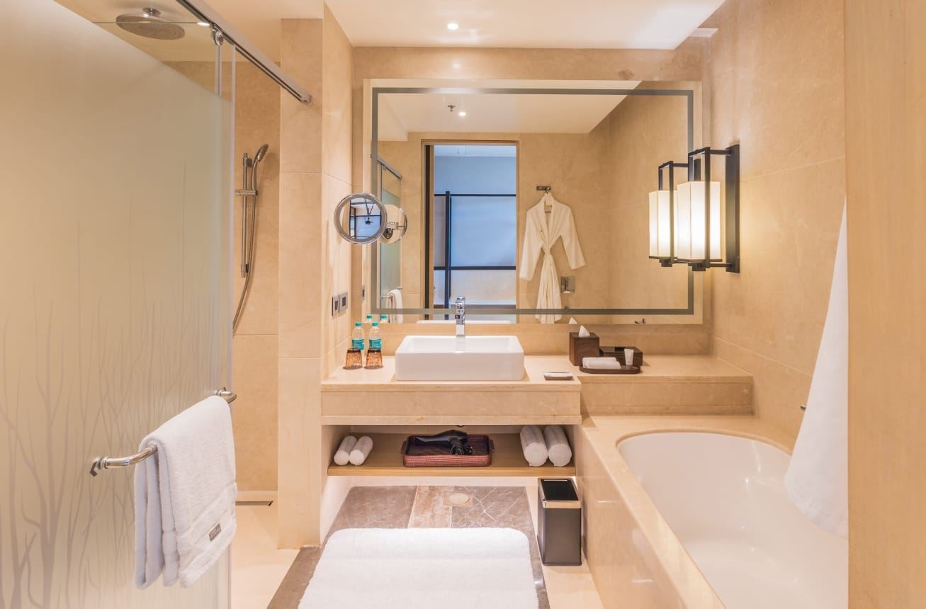 rooms-deluxe-courtyard-view