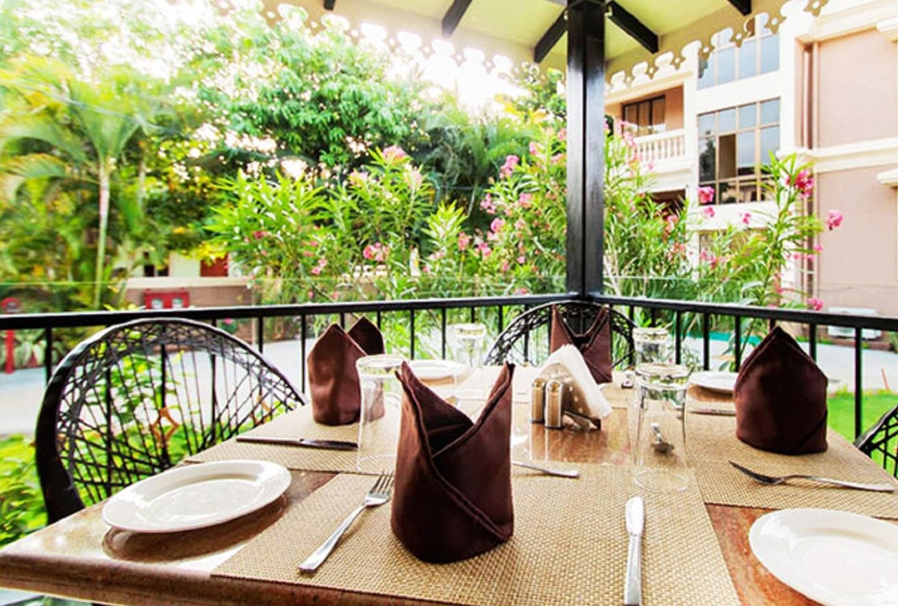 restaurants-apricot-restaurant