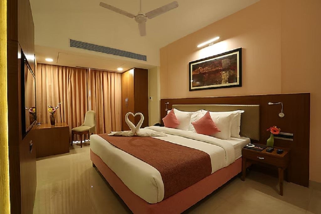 rooms-suite-room
