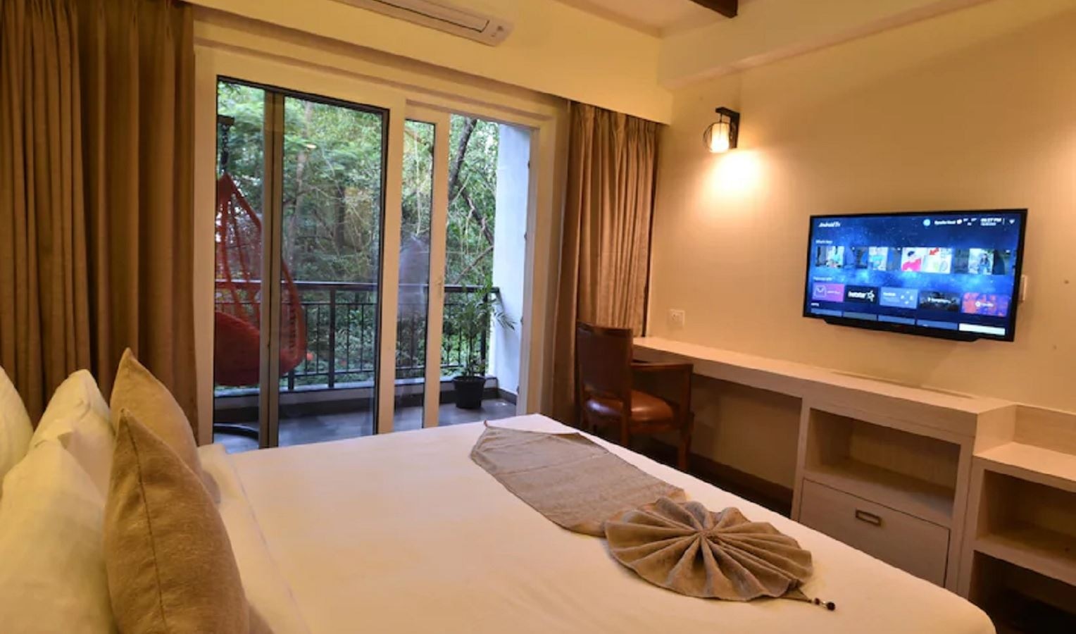 rooms-2-bedroom-premium-suite