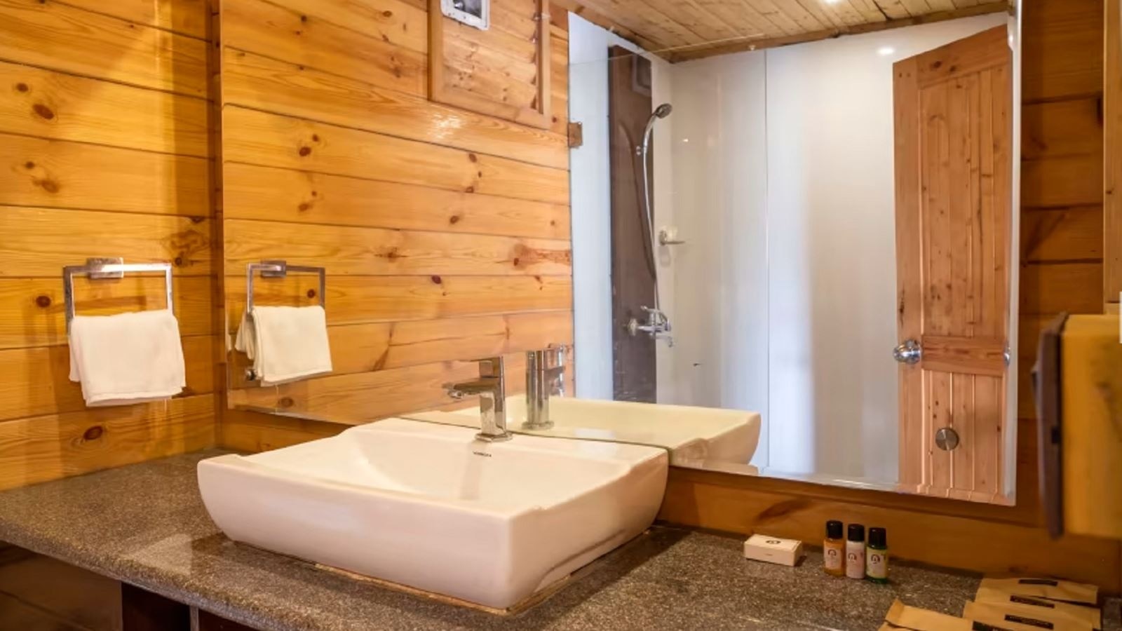 rooms-premium-cottage