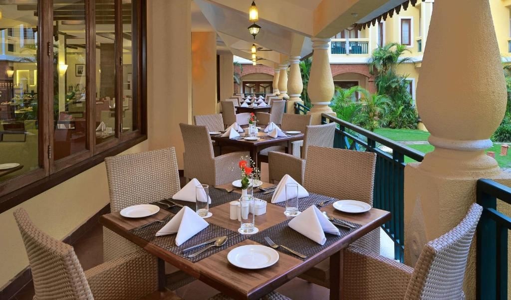 restaurants-restaurants