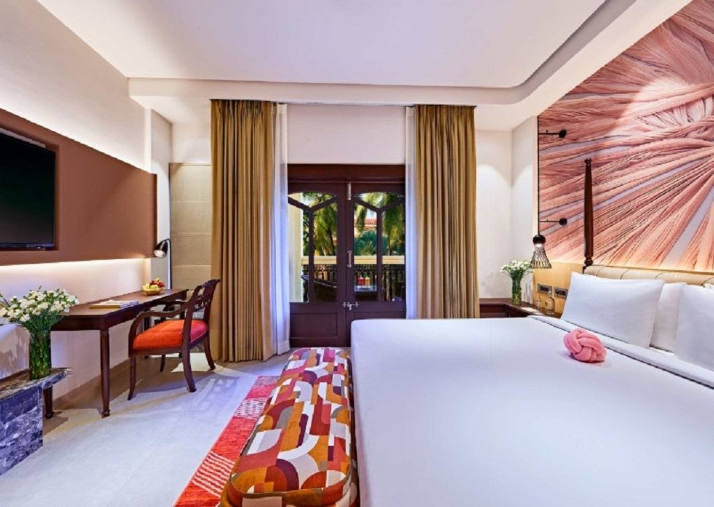 rooms-premium-garden-view-room-with-balcony