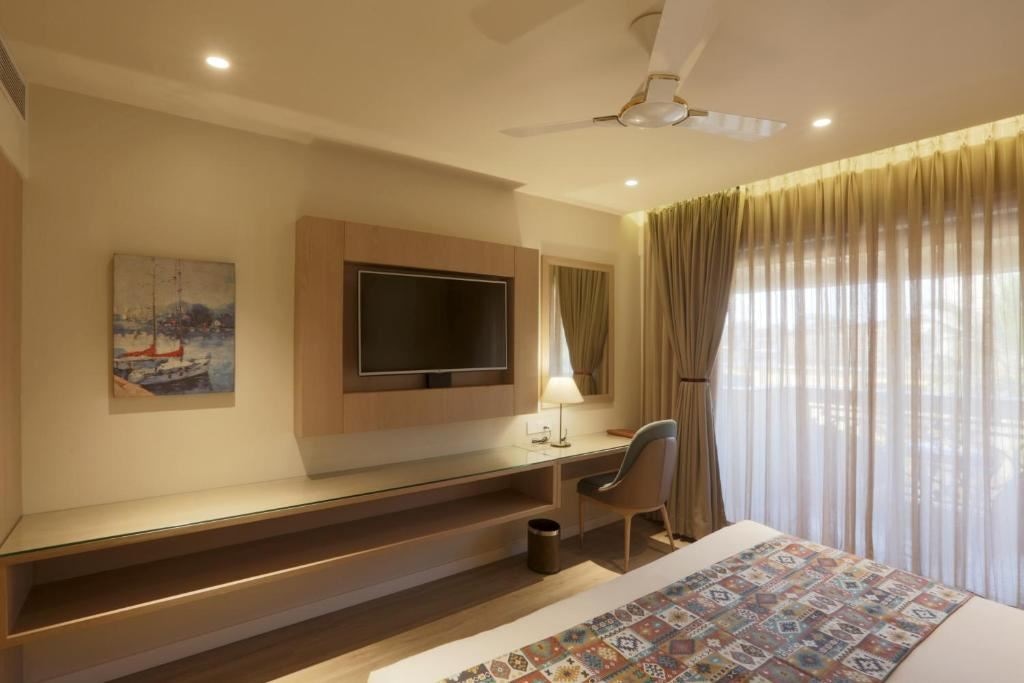 rooms-super-deluxe-room