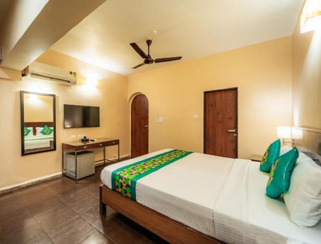rooms-deluxe-ac