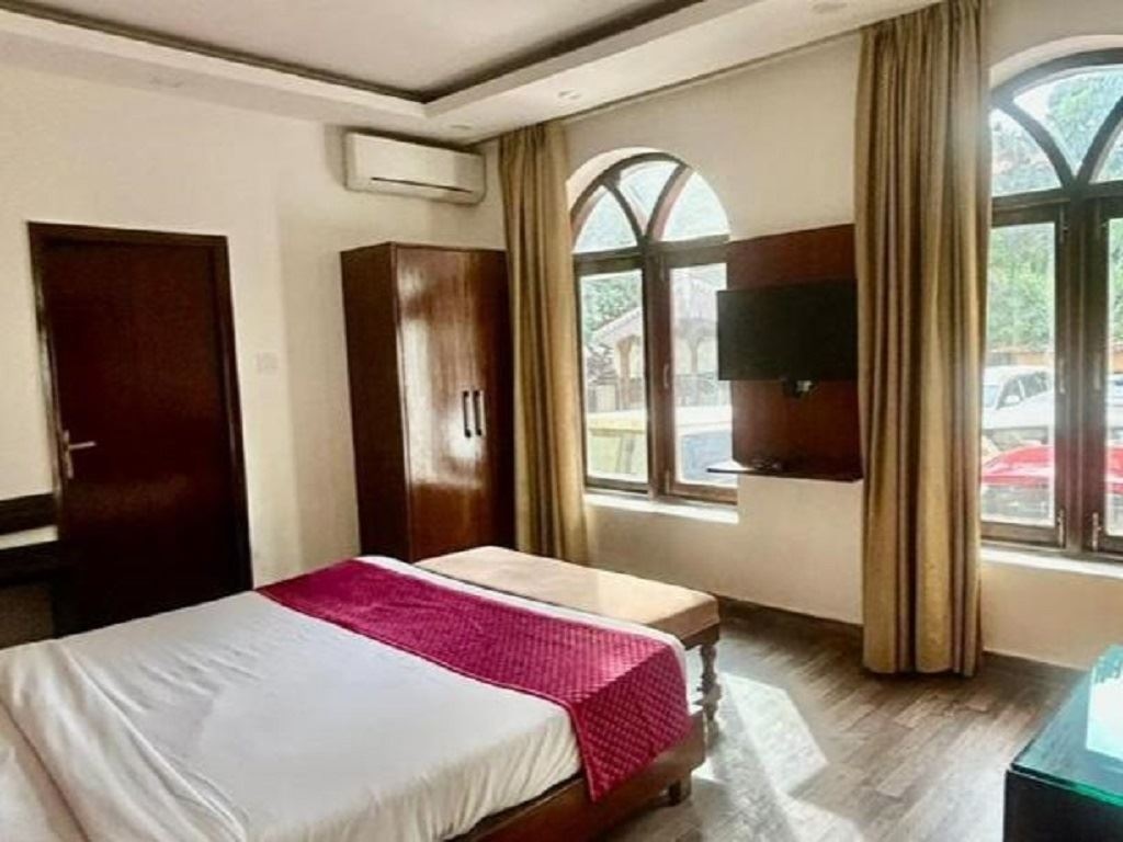 rooms-comfort-ac-without-balcony