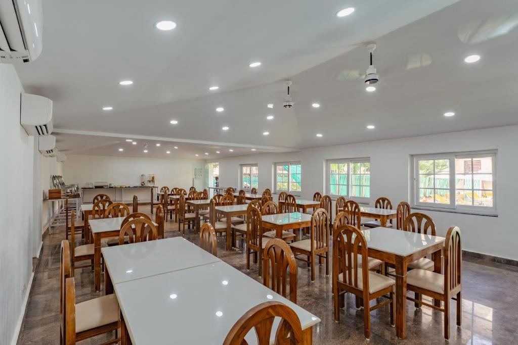 restaurants-restaurants