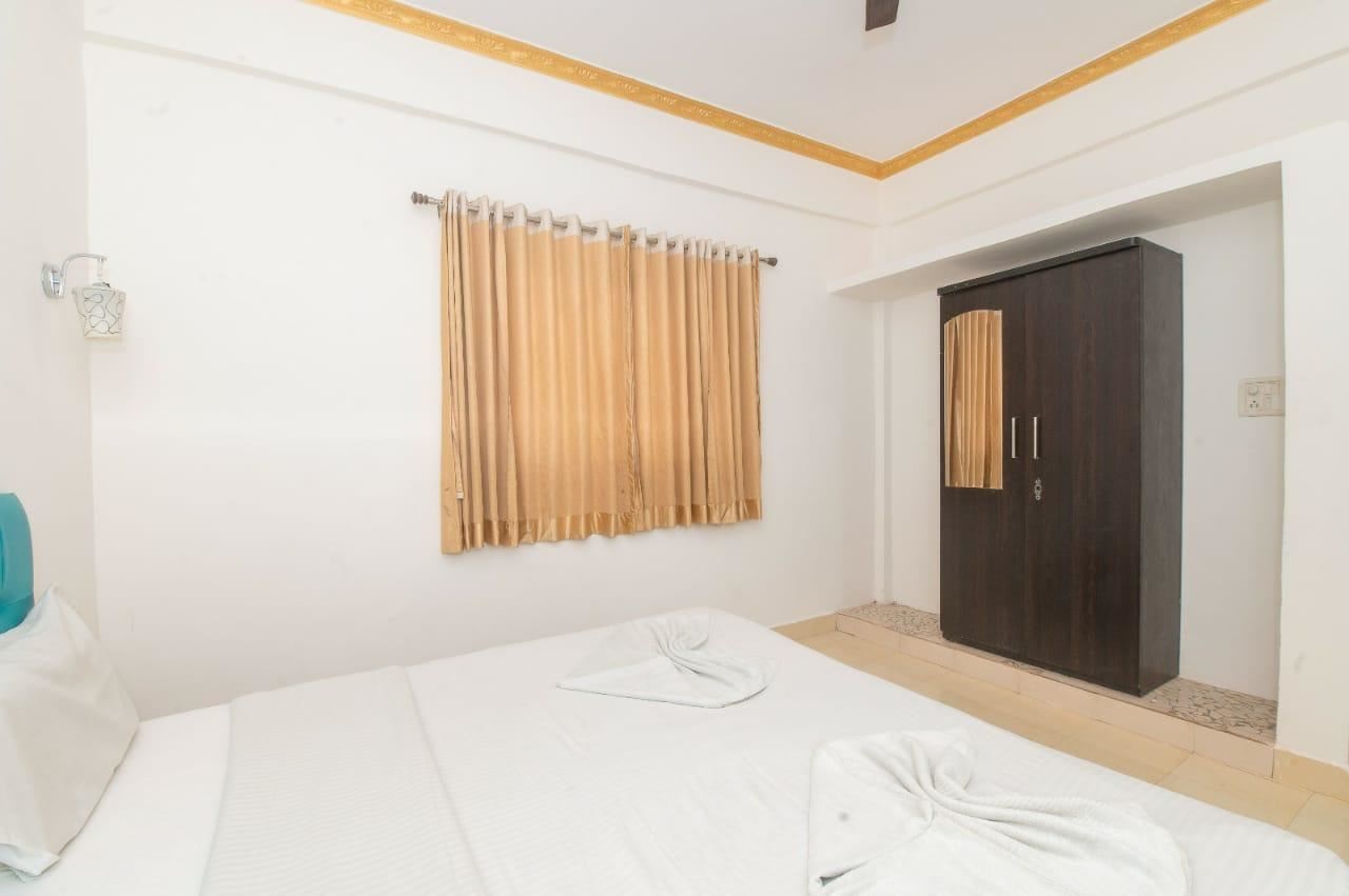 rooms-superior-1-bhk