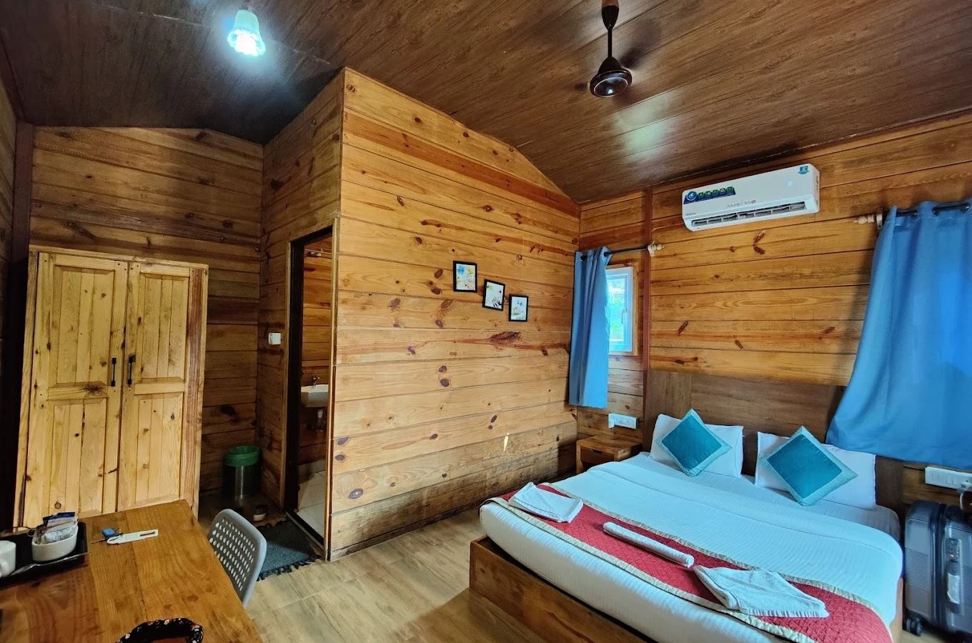 rooms-luxury-cottage