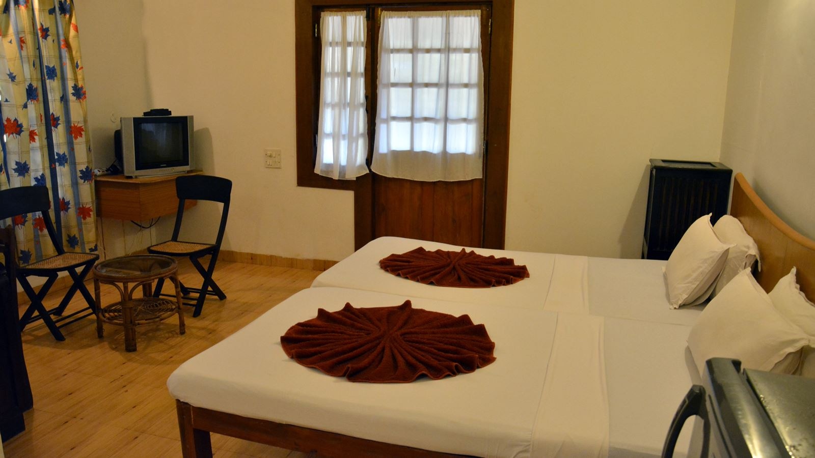 rooms-standard-ac-room