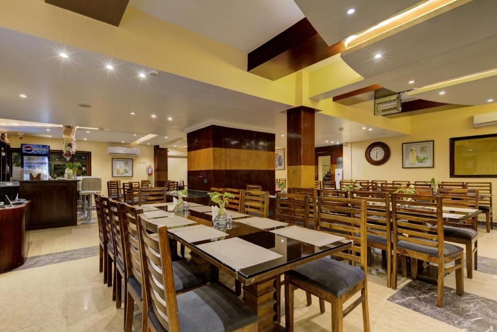 restaurants-restaurants