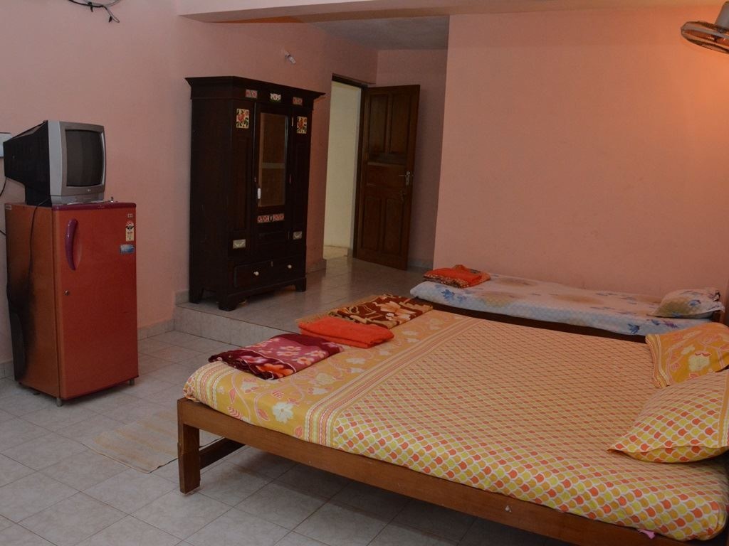 rooms-standard-ac-room