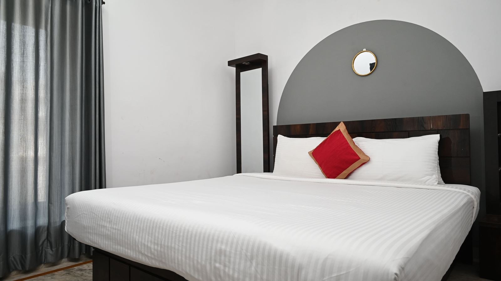 rooms-3-bedroom-deluxe-villa