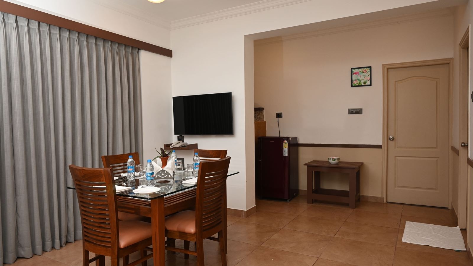 rooms-1-bedroom-apartment