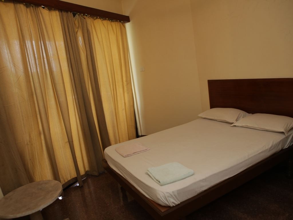 rooms-standard-non-ac