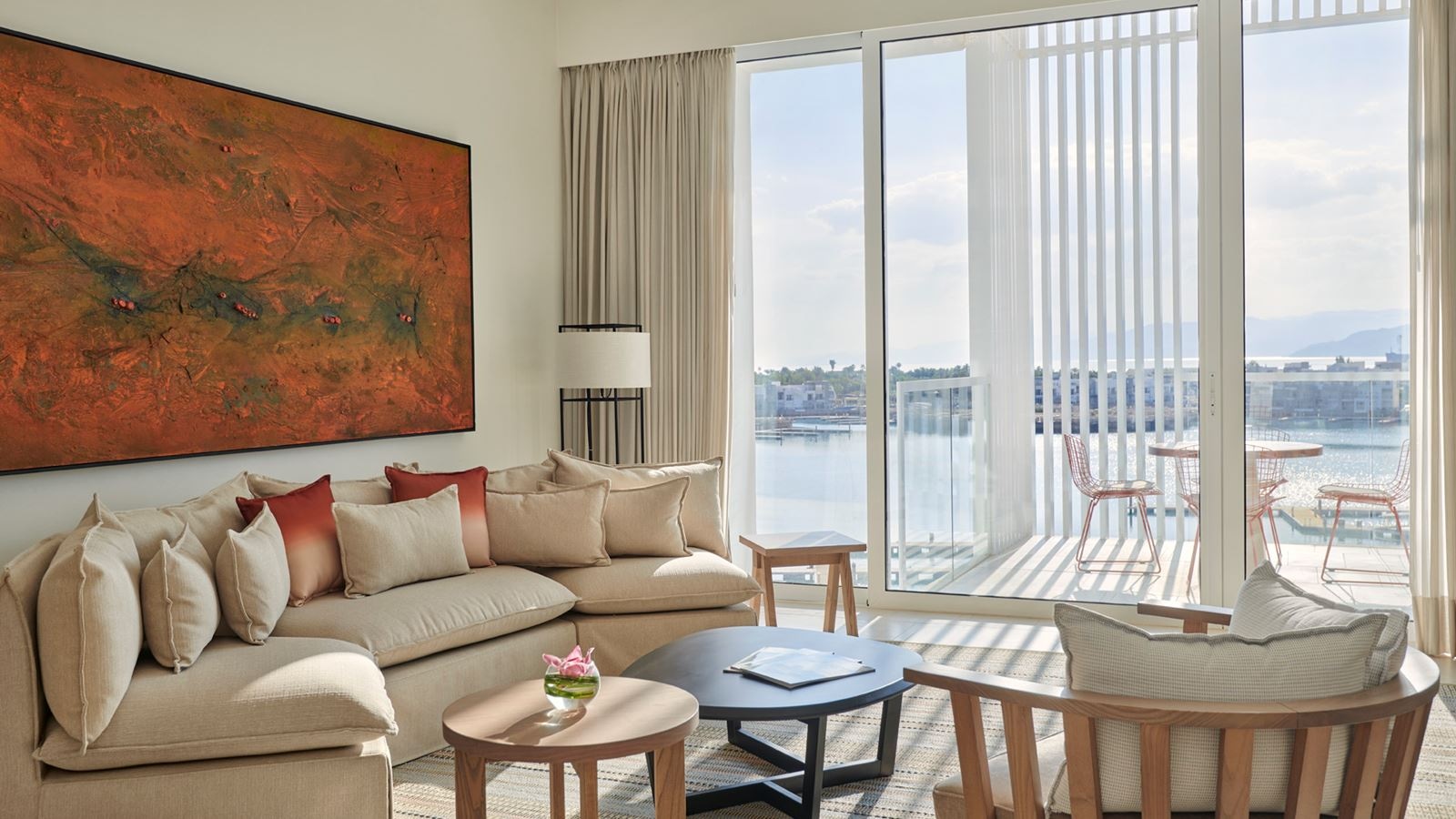 rooms-regency-club-room