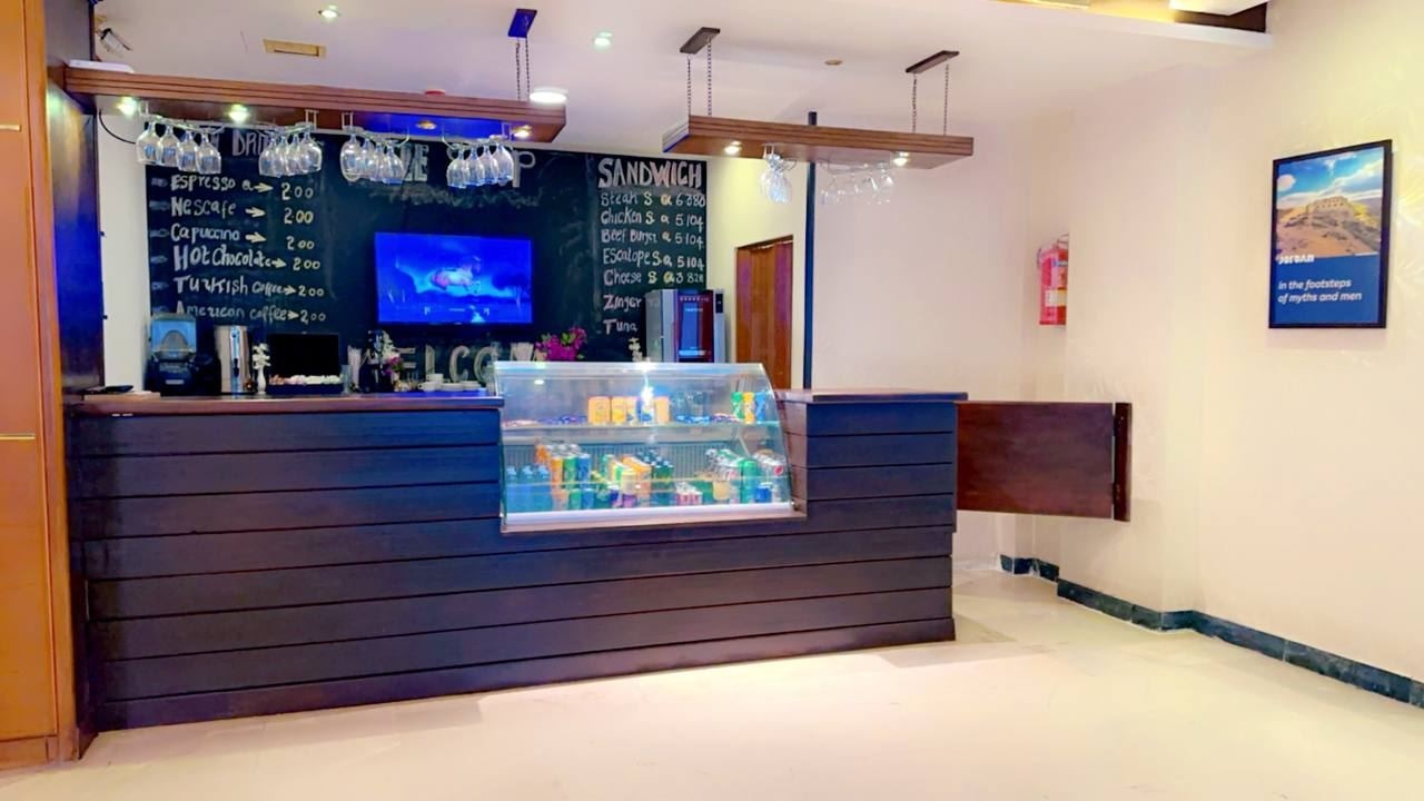 restaurants-restaurants