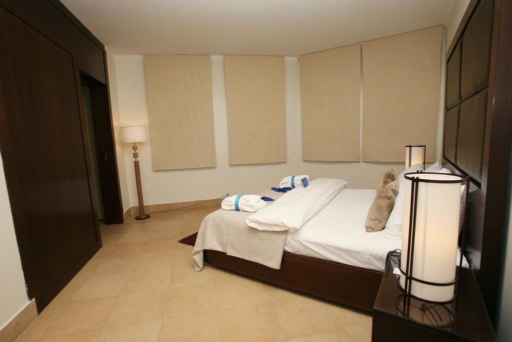 rooms-family-suite