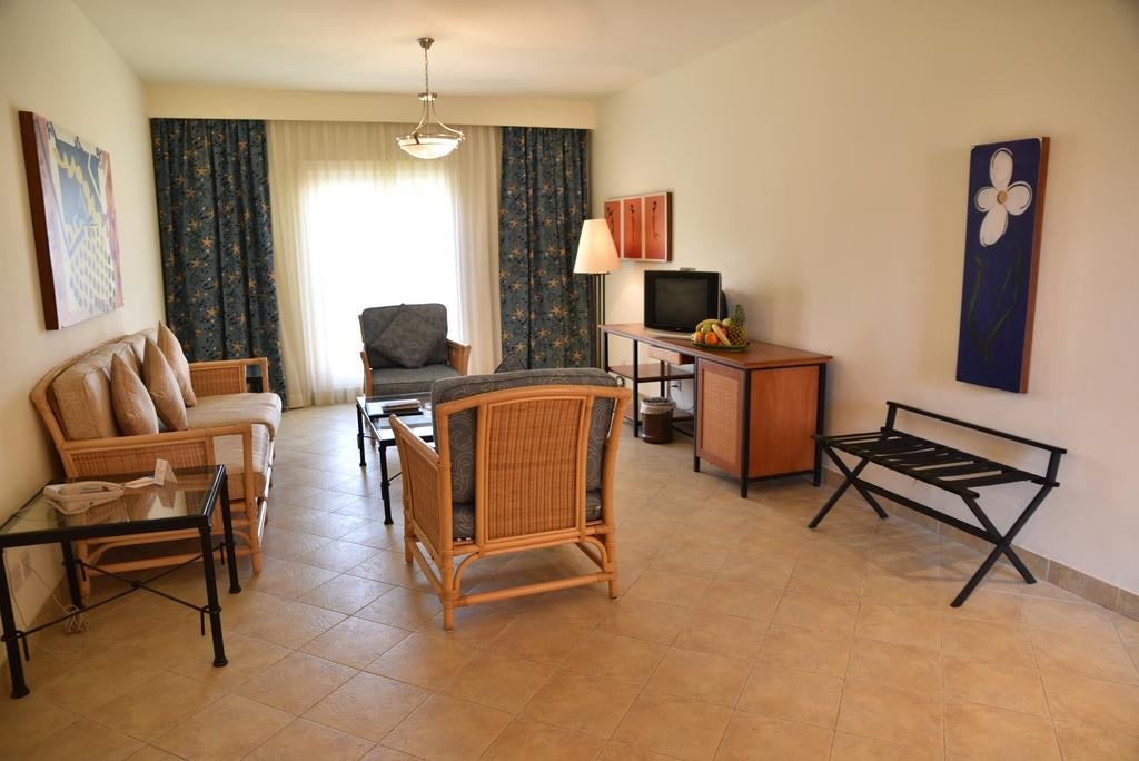 rooms-executive-suite