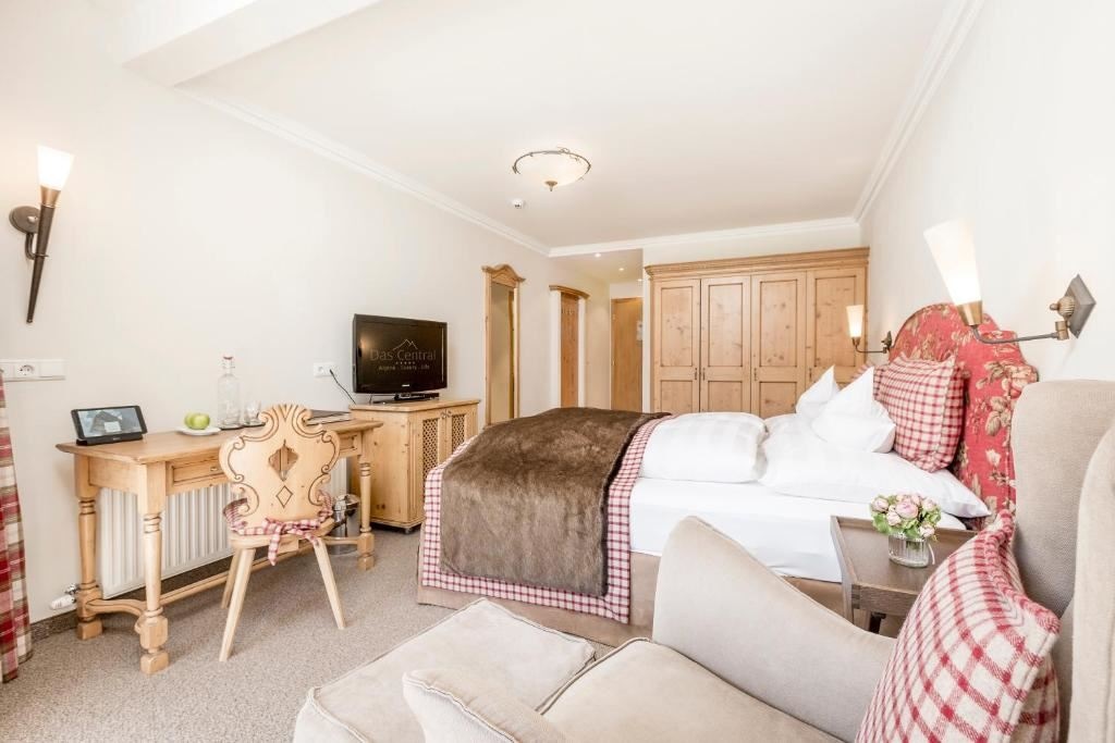 rooms-single-grand-lit