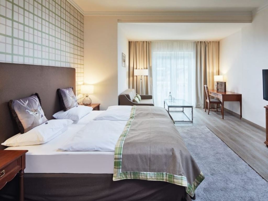 rooms-double-room-alpenwohnen-m-34-pax