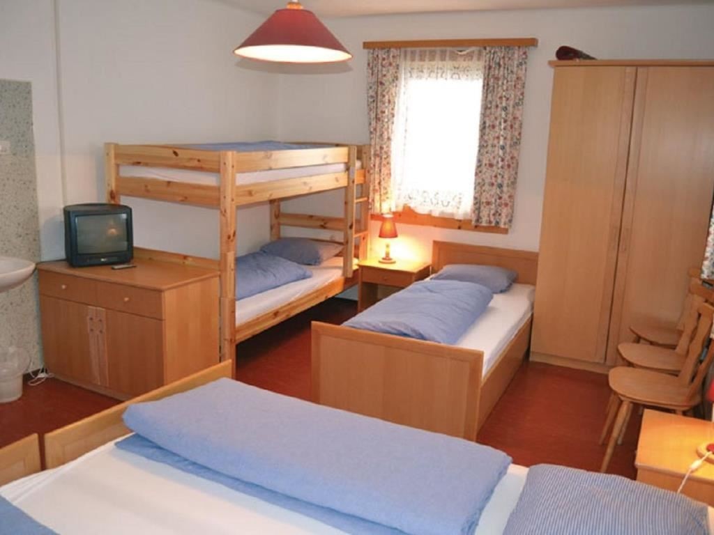 rooms-family-room-sonnblick