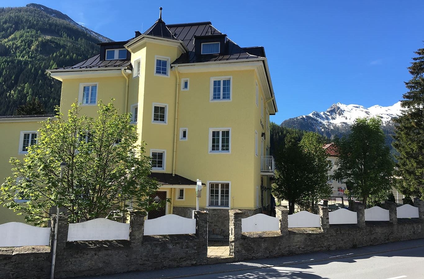 general-main-building