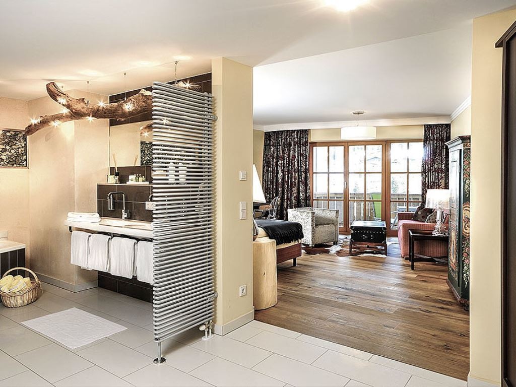 rooms-junior-suite-small-with-balcony-or-terrace