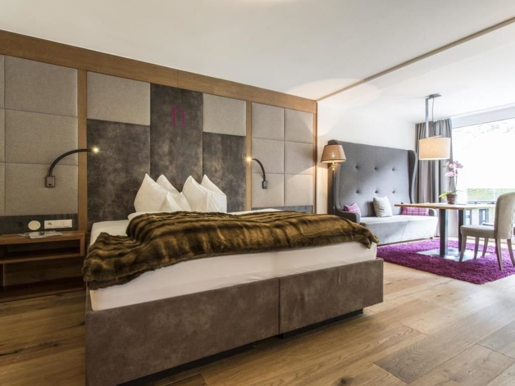 rooms-family-deluxe-double