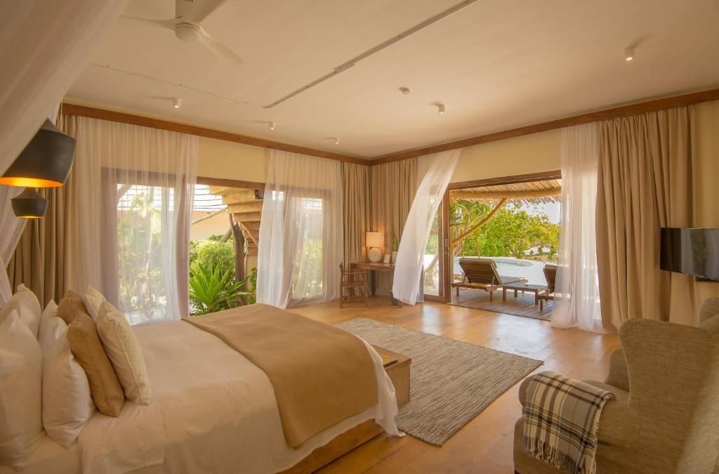 rooms-presidential-fivebedroom-villa