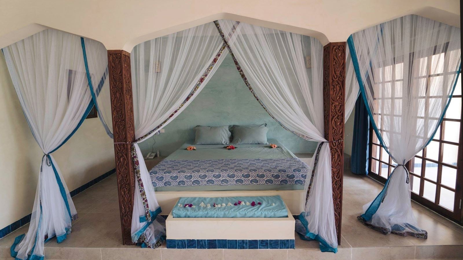 rooms-triple-superior-capacity-3