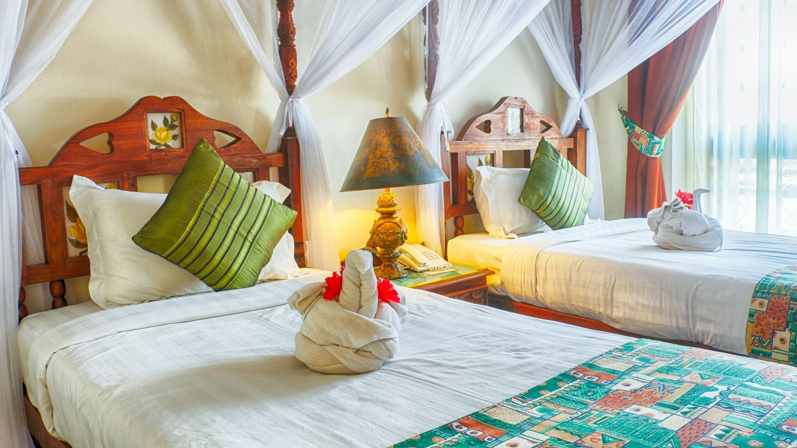 rooms-twin-classic-city-view